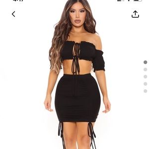 Nice and sassy skirt set